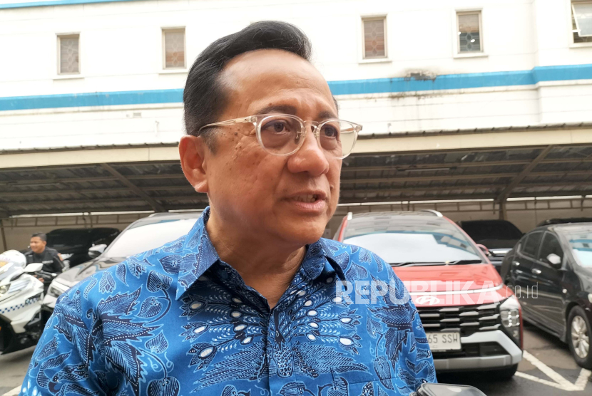 Irman mengajukan laporan terhadap KPU ke DKPP