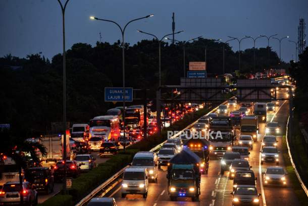 Kasus Covid-19 Kembali Meningkat, Waspada di Musim Libur Nataru