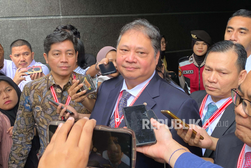 Airlangga Menang Aklamasi di Munas Golkar dengan Percaya Diri