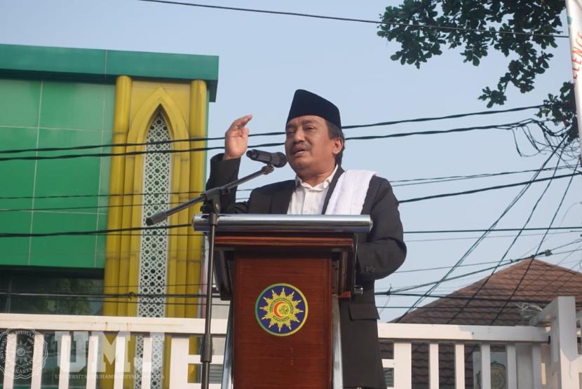 Makna Ibadah Haji dan Cara Menerapkannya dalam Kehidupan Sehari-hari: Pesan dari Rektor UMJ