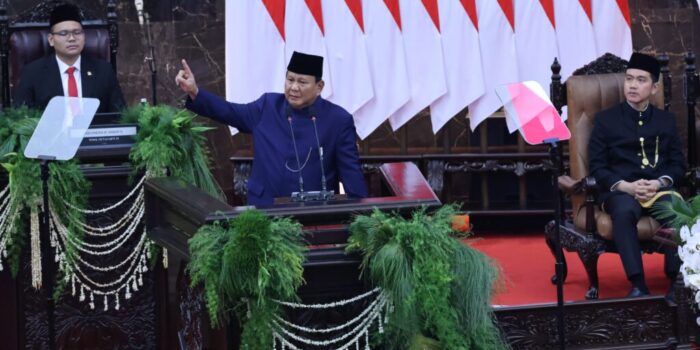 Plenary Session of the People’s Consultative Assembly (MPR) of the Republic of Indonesia for the Inauguration of the President and Vice President-Elect for the 2024-2029 Term at the Nusantara Building, MPR/DPR/DPD, Senayan, Jakarta, October 20, 2024